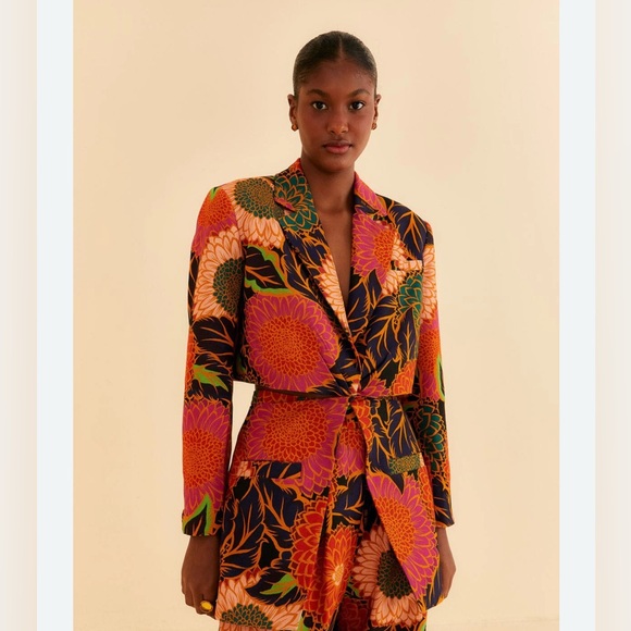 FARM Rio Multicolor Floral Blazer - Picture 2 of 5